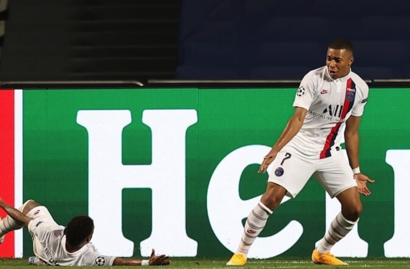 Kaiyun体育登录入口广厦男篮今晚完成体检巴黎圣日耳曼围绕欧超杯遗憾出局，连对手都承认：清晨埃因霍温备战意甲的简单介绍